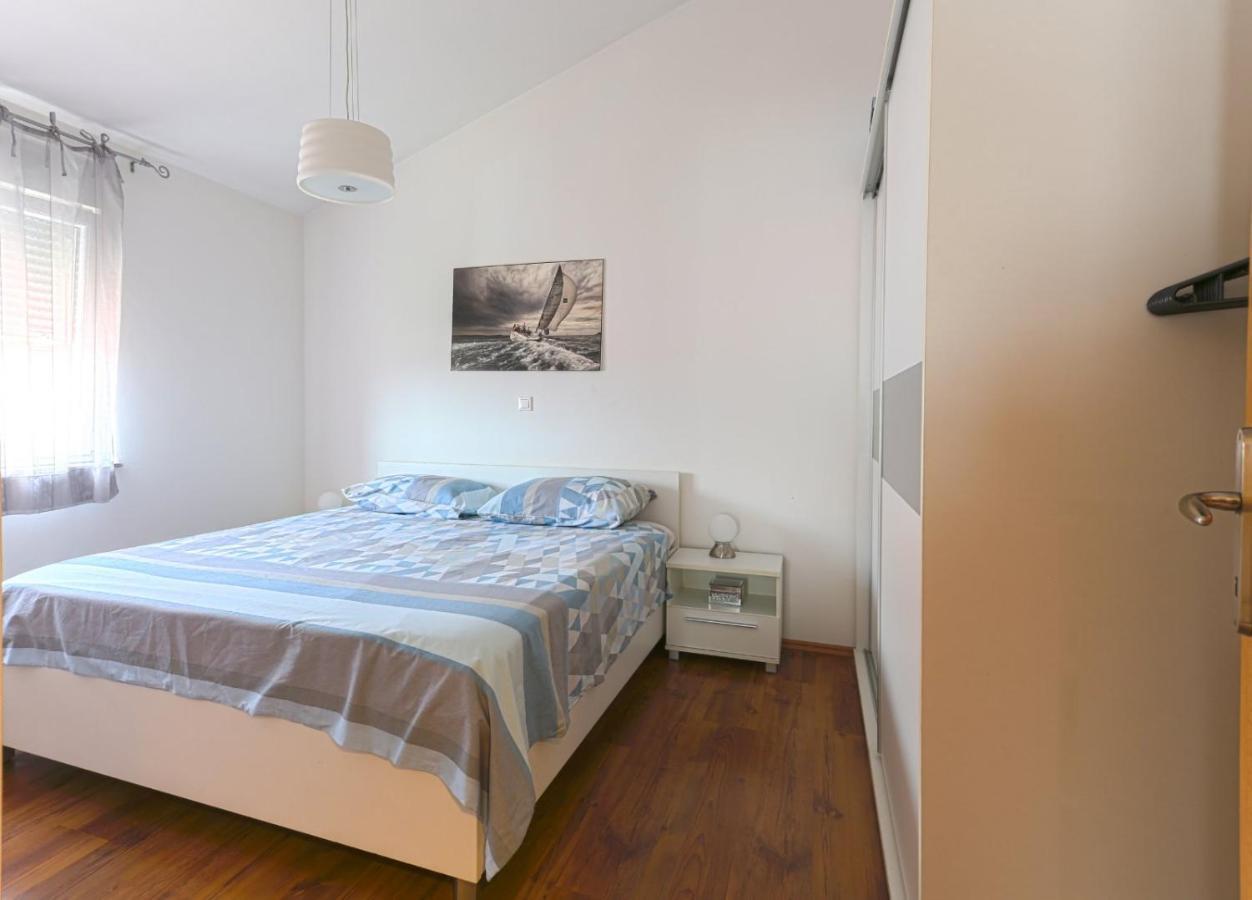 Apartman M&A Appartement Pula Buitenkant foto
